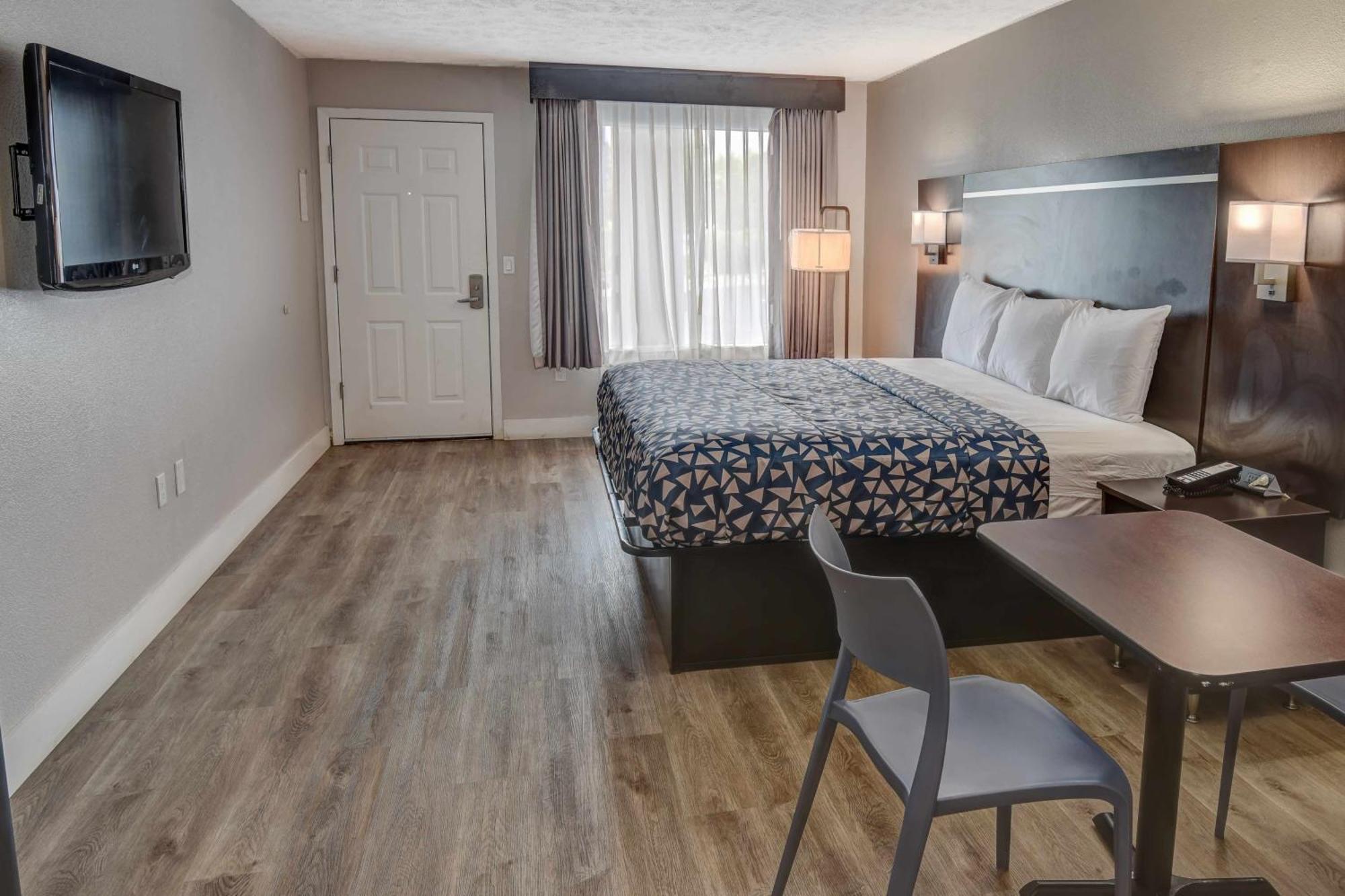 Lodge Econo Sevierville-pigeon Forge On The River *