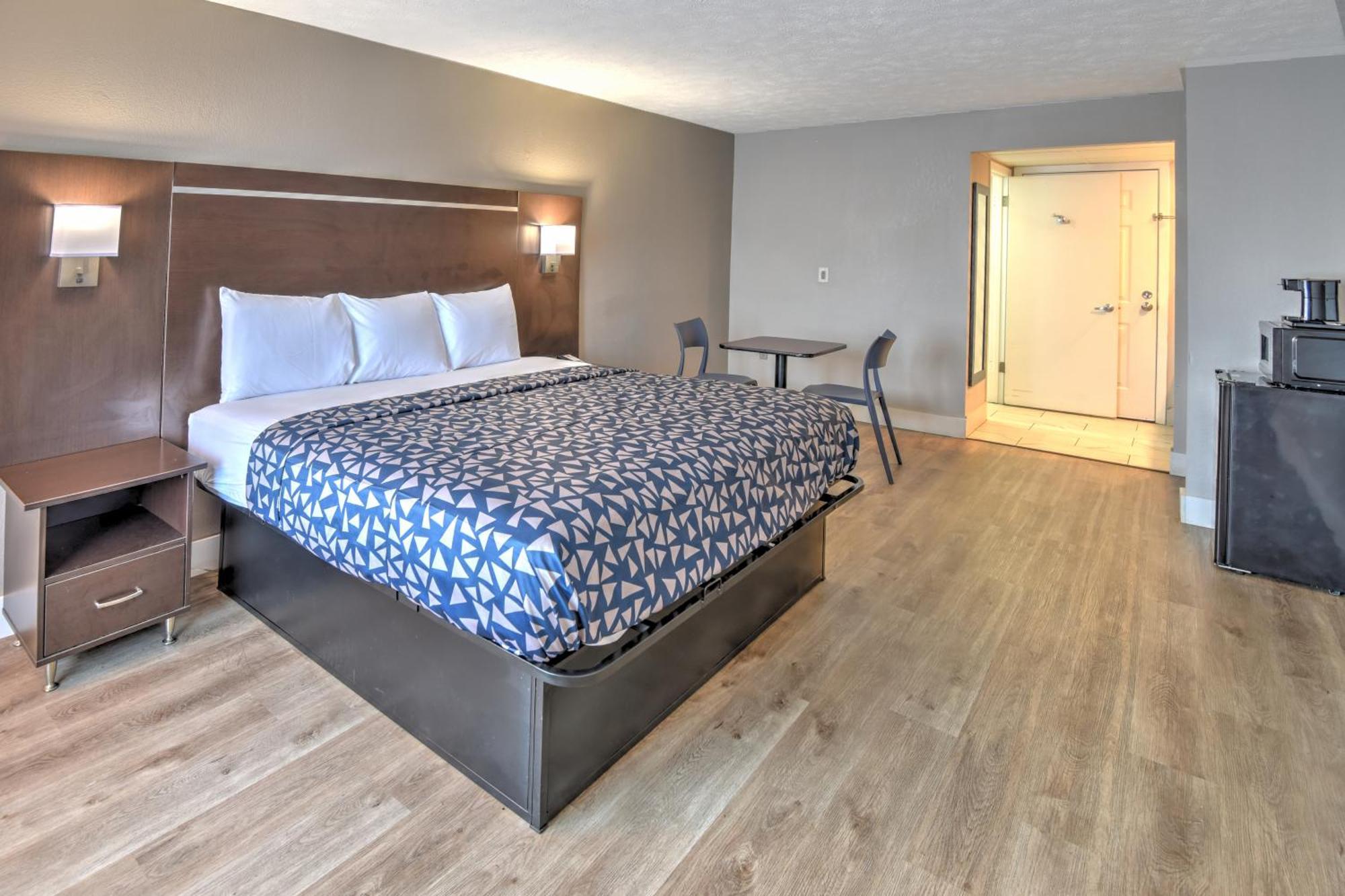 Lodge Econo Sevierville-pigeon Forge On The River
